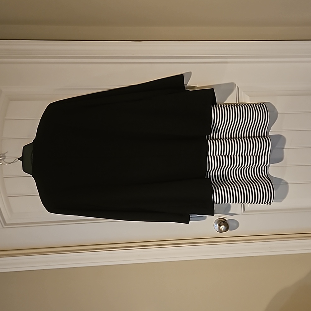 Dress/Jacket Set - Picture 4 of 4